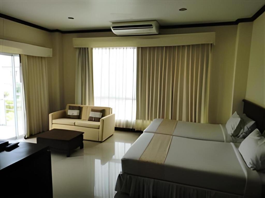 Kasem Garden Hotel Surin Ban Nong Tao Exterior photo