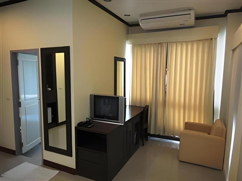 Kasem Garden Hotel Surin Ban Nong Tao Exterior photo