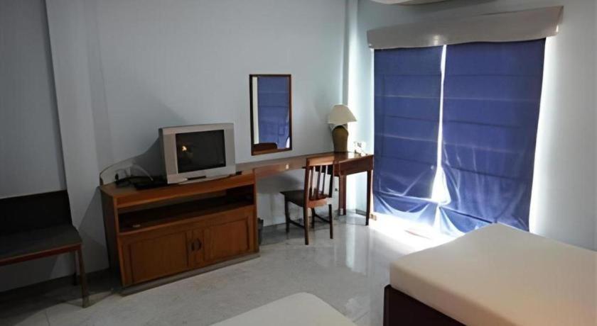 Kasem Garden Hotel Surin Ban Nong Tao Exterior photo