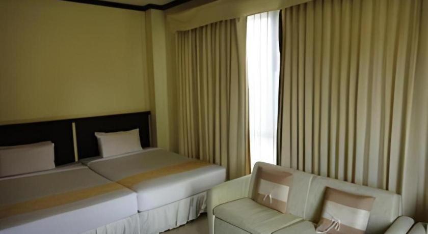 Kasem Garden Hotel Surin Ban Nong Tao Exterior photo