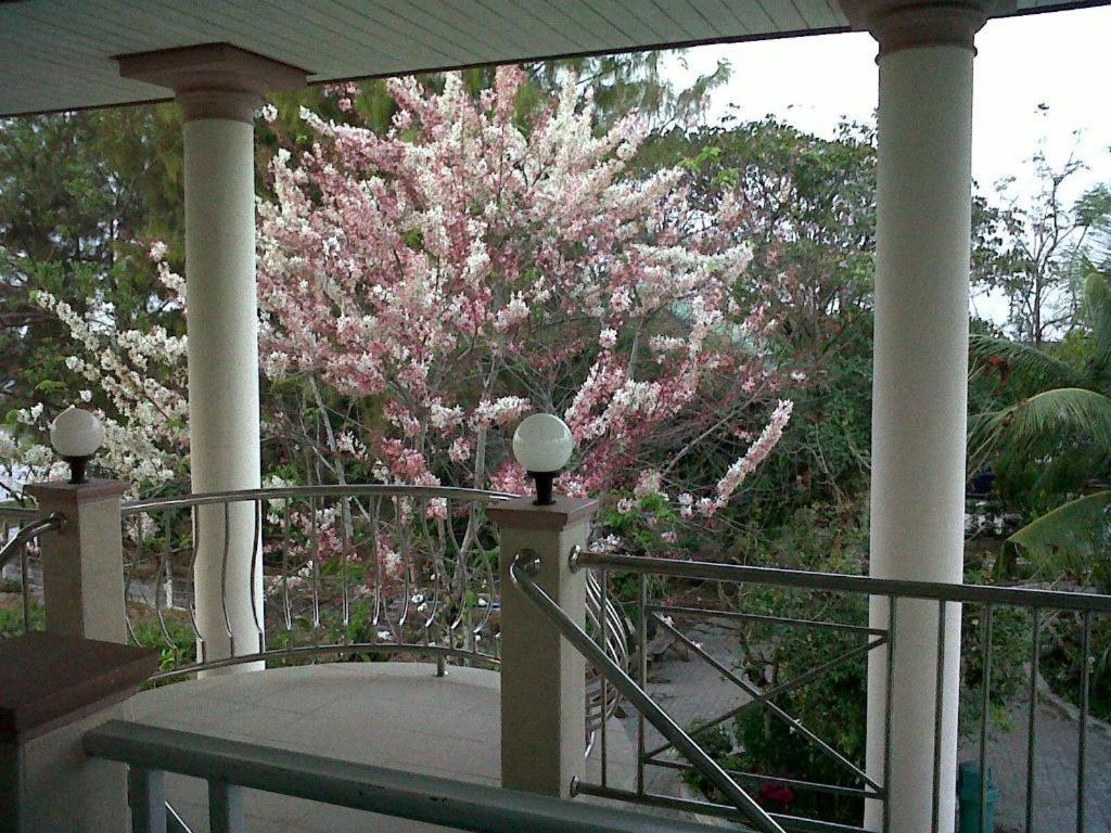 Kasem Garden Hotel Surin Ban Nong Tao Exterior photo
